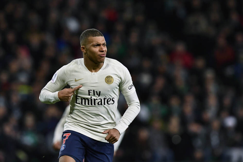 在黑暗中求生存！非洲从战火纷飞到专注搞中国式基建，一张照片令世界感慨